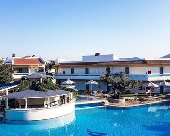 莉蒂亞瑪麗斯酒店 - Rhodes (羅得斯公園) - 科林比亞 - 游泳池