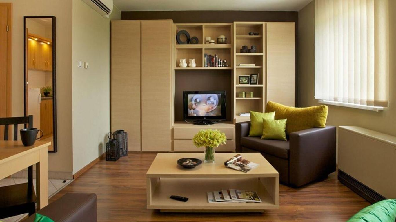 Delta Apart-House