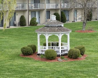 Riverview Inn & Suites - Somerset