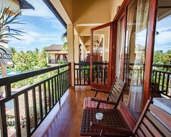 باو كوينه بنجالو - فان ثيت - شرفة