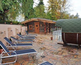 Fini-Resort Badenweiler - Badenweiler - Uteplats