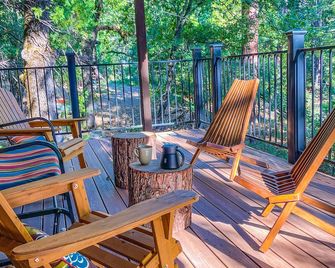 Tahoe Retreat Cabin, Tesla Ev, Forest Escape - Kyburz - Balcony