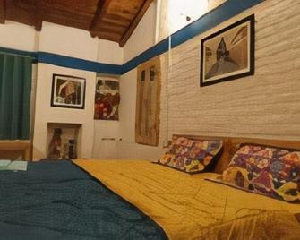 Keiths Riverside Cottages - Ramgarh - Habitación