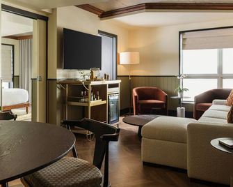 Balfour Miami Beach, a Registry Collection Hotel - Miami Beach - Living room