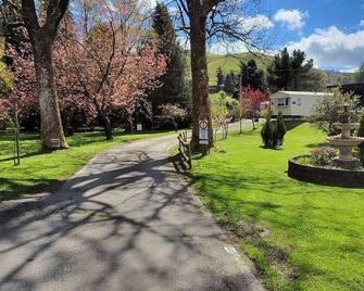Glan yr Afon Un - Relax Recuperate Enjoy - Welshpool