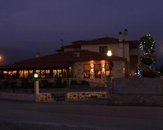 Lozitsi - Veria - Bâtiment