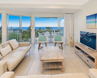 Andari Holiday Apartments - Noosa Heads - Sala de estar