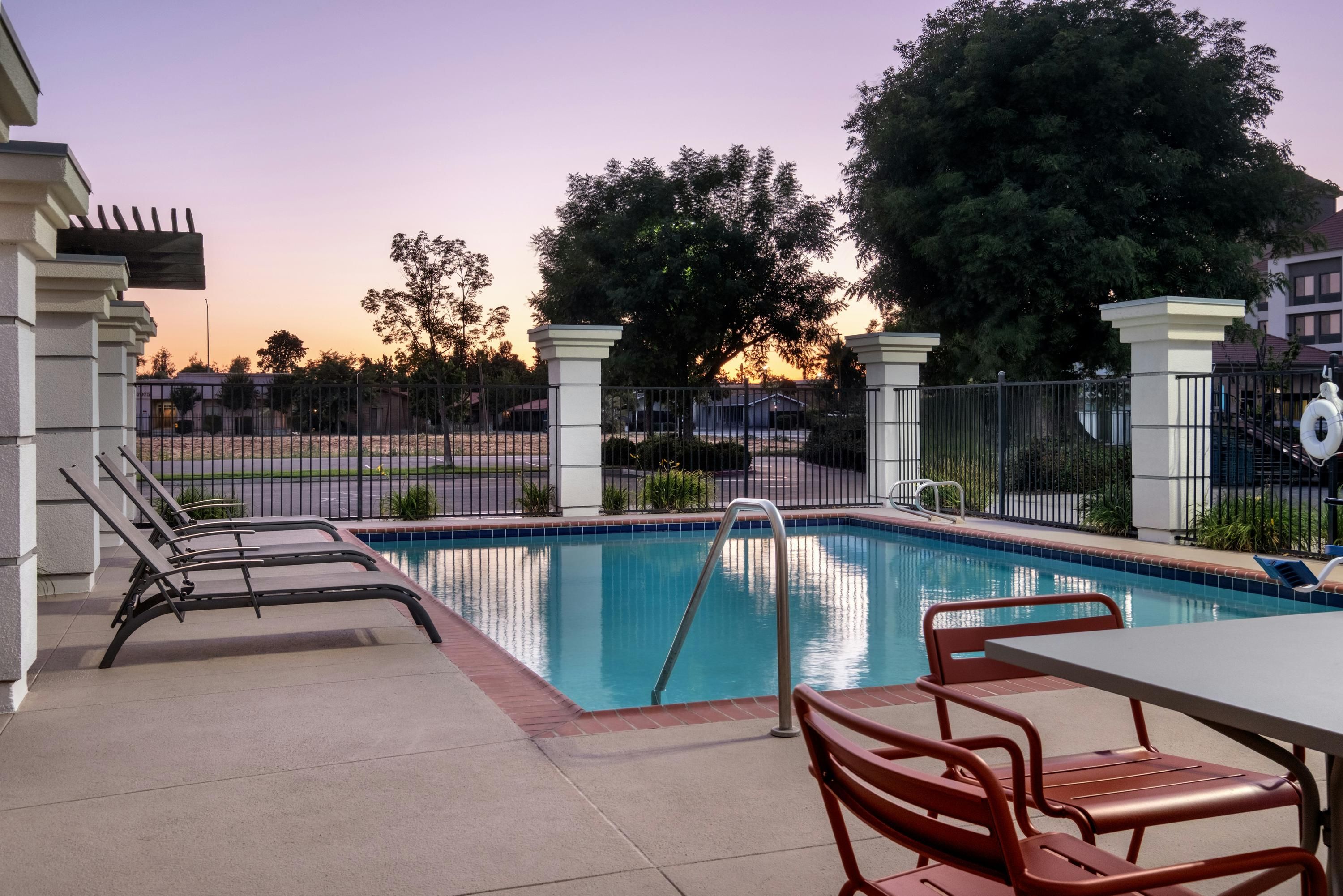 Hampton Inn & Suites Fresno - פרסנו - בריכה