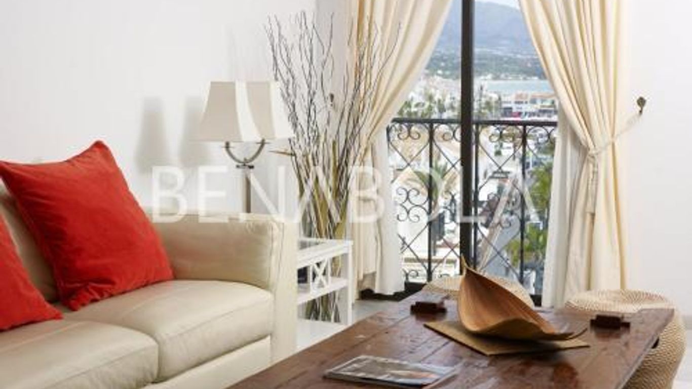 فندق وأجنحة بينابولا