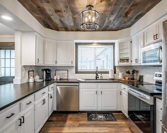The Fir Country Cottage - Philomath - Cocina