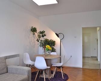 Center Apartments Skopje - Skopje - Dining room