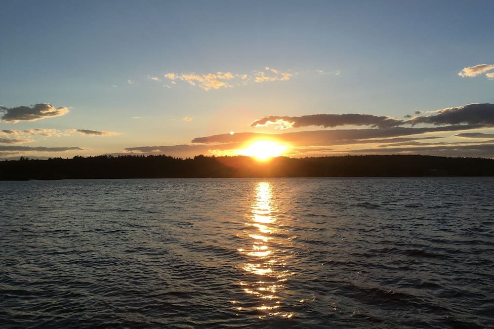 Genuine Maine Lake Camp Double Room No Children No Pets