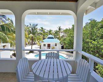 Cocotal Inn and Cabanas - San Pedro Town - Balcony