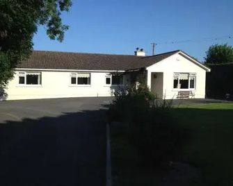 Ashley Guesthouse - Dungarvan - Gebäude