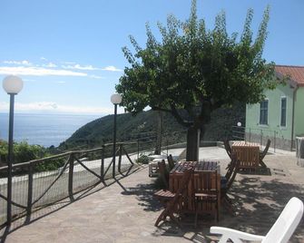 Agriturismo L'Ulivo E Il Mare - Moneglia - Balcón