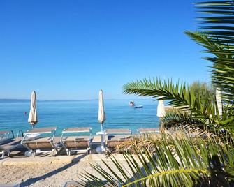 Hotel Jona - Podstrana - Beach