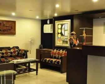Hotel Harjit Residency - Sambalpur - Recepción