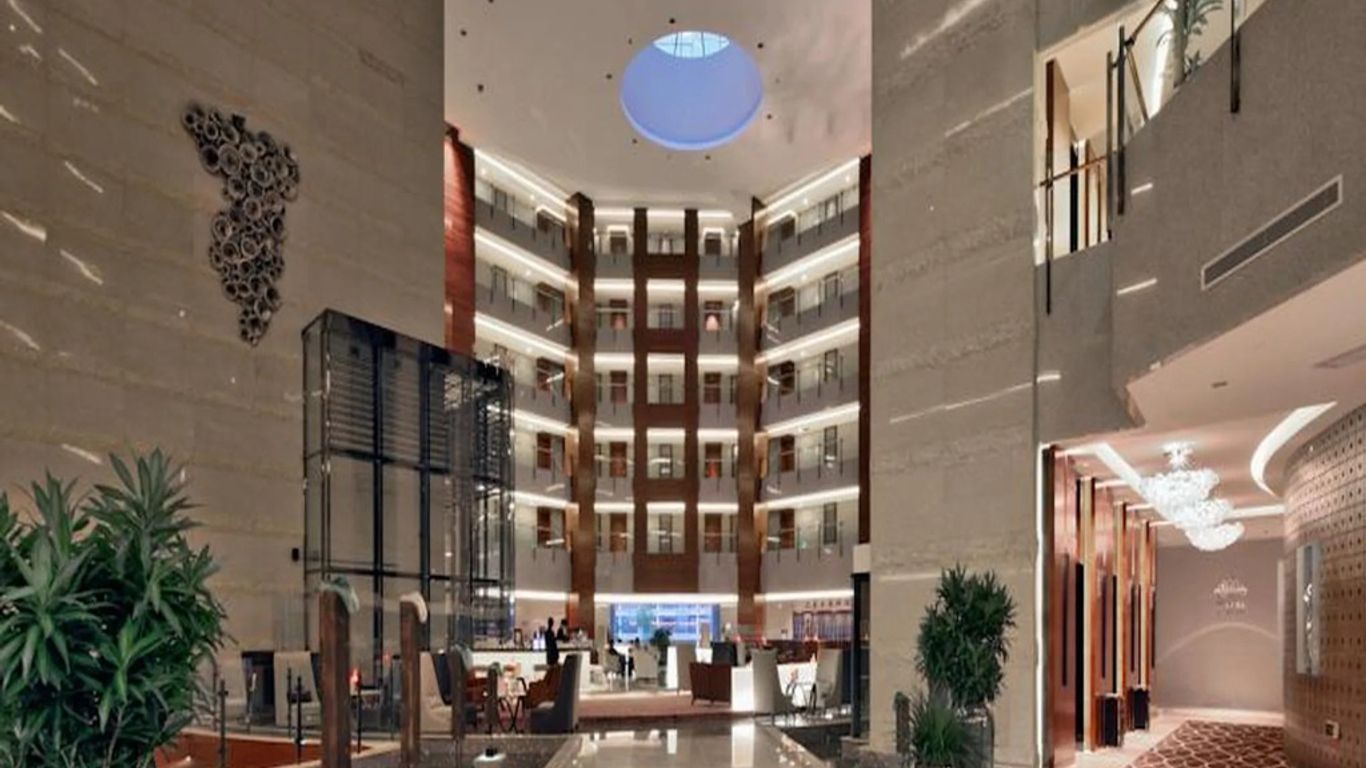 جراند سكاي لايت إنترناشونال هوتل جوانلان