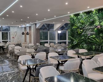 Hôtel Le Relais - Lons