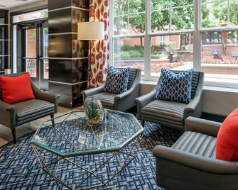 Amazing Carlyle 1BR w/ W/D, Pool & Gym, nr Metro, by Blueground - Alexandria - Lounge