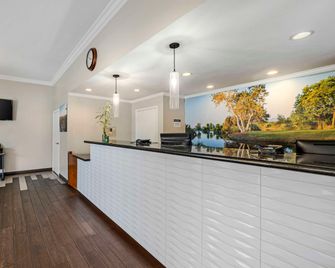 Best Western Santee Lodge - Santee - Рецепція
