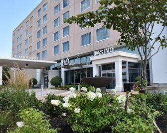 Le Merigot Hotel - Evansville - Gebäude