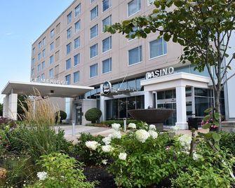 Le Merigot Hotel - אבנסוויל - בניין