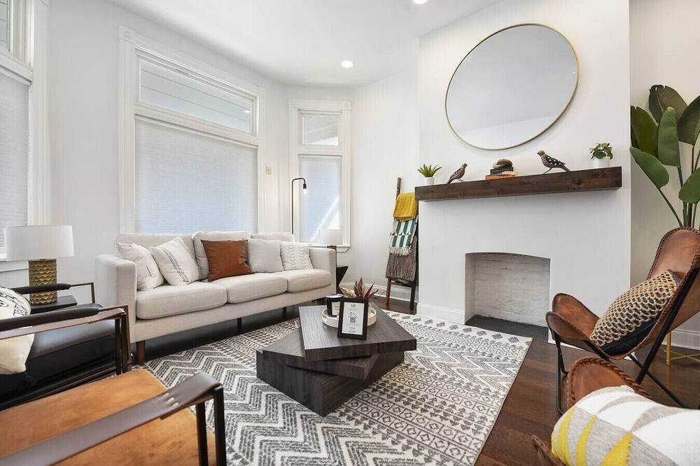 Beatty`s Bohemian Retreat - بيتسبرغ - غرفة معيشة