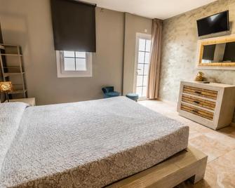 Hotelet elRetiro - Cambrils - Bedroom