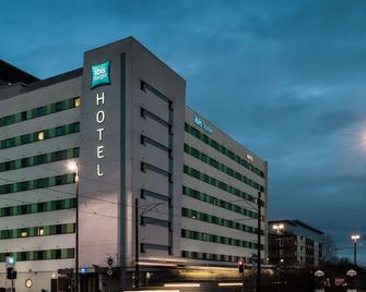 ibis budget Manchester Salford Quays - Salford - Bygning