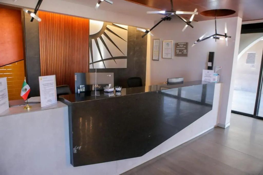 Hotel Villa del Sol - סיודאד חוארס - דלפק קבלה