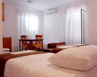Apartmani Krka Rooms - Lozovac - Bedroom