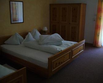 Hotel Gasthof Wastl - Cornaiano - Schlafzimmer