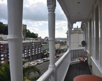 Hotel Peppers - טורקי - מרפסת