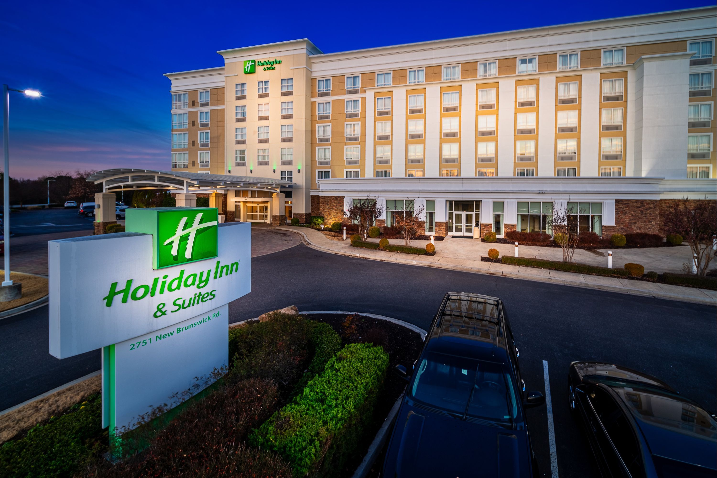 Holiday Inn & Suites Memphis - Wolfchase Galleria By IHG - ממפיס - בניין