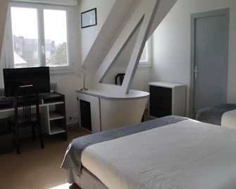 Hôtel de la Mer - Пленеф-Валь-Андре - Спальня