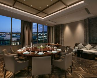 The Anandi Hotel and Spa Shanghai - Shanghai - Restaurant