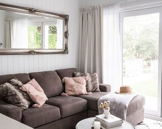 The Whitehouse Austinmer - Austinmer - Living room