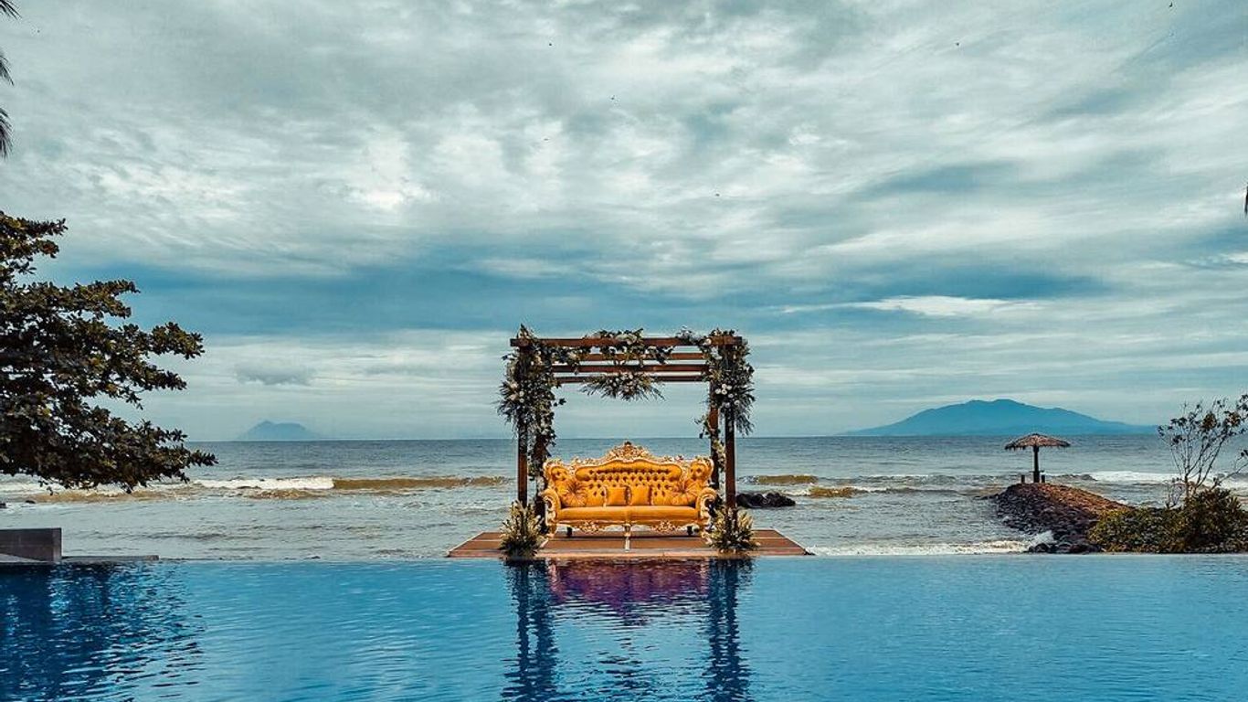 Mambruk Hotel & Convention