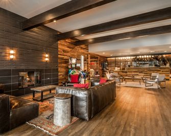 Holiday Inn Estes Park By IHG - Estes Park - Sala de estar