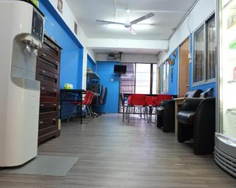 Seven Nite Inn - קואלה לומפור - לובי