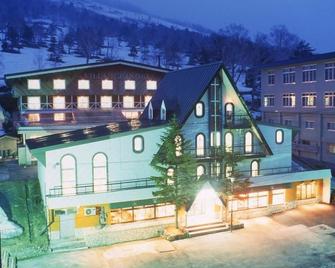 Villa Ichinose - Yamanouchi - Budova