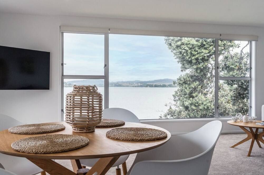 Harbour View Motel and Waterfront Apartments - טאורנגה - חדר אוכל