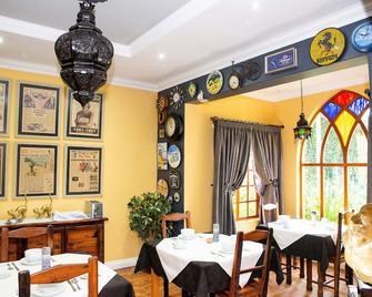 Danlee Overnight Accommodation - Polokwane - Restaurante