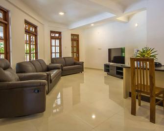 Niru Residence - Peradeniya - Sala de estar