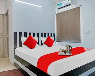Royal Comfort Homestay Autostand Kankarbagh - Patna