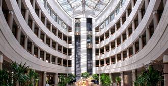 Sofitel Luxembourg Europe - Luxembourg - Lobby