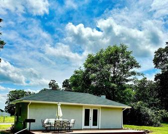 Cottage at Pilot Mountain - Pinnacle