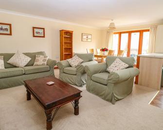 Sycamore - Dereham - Living room