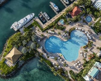 Harborside Resort at Atlantis - נאסאו - בריכה